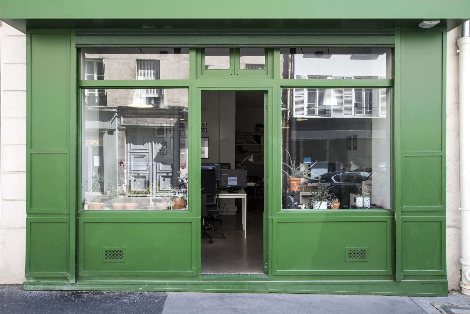 Eva Gourdon et Chloé Leymarie — Architectes